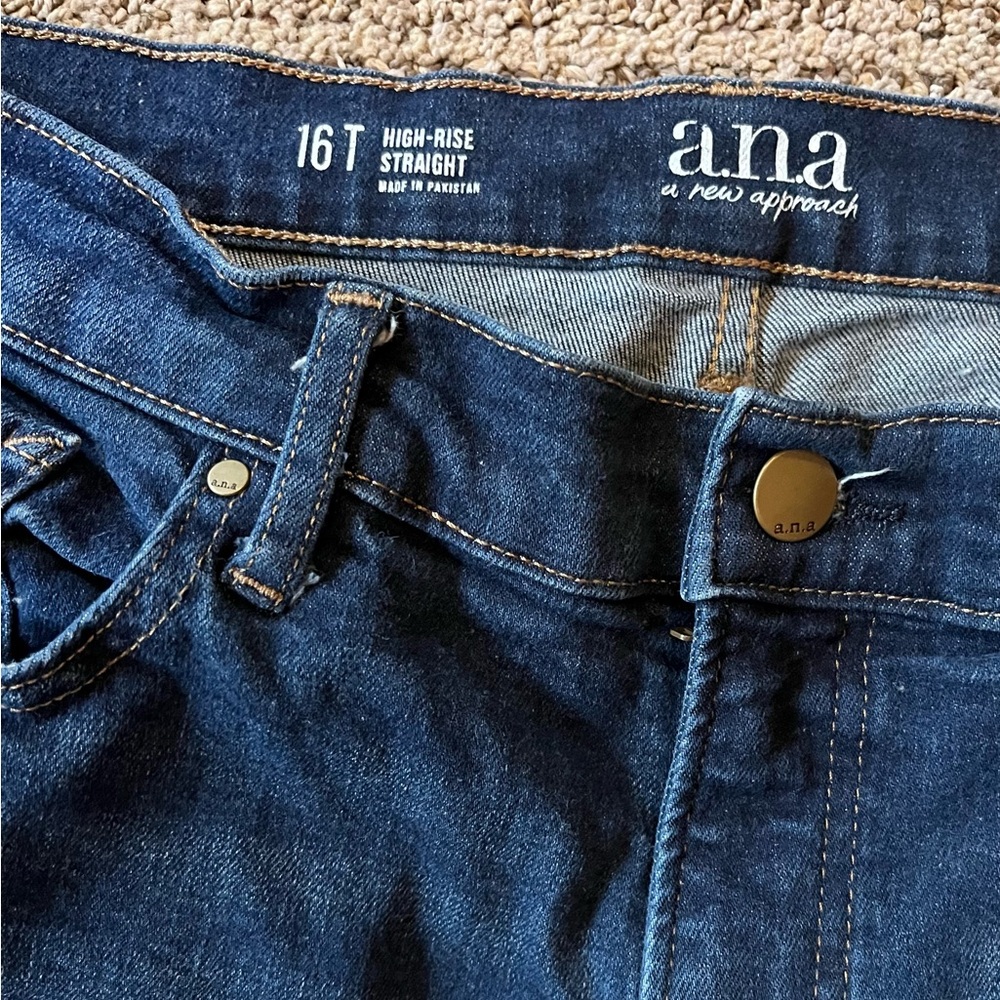 a.n.a High-Rise Jeans - Deep Blue Size 16 TALL